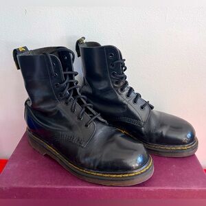 Rare!! 1460 Dr Martens boots vintage Made in England